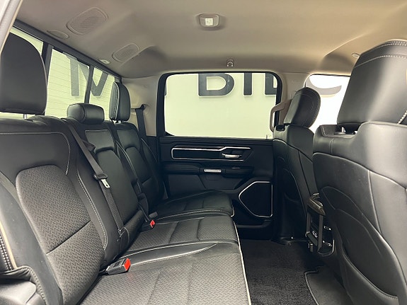 Dodge RAM 1500 15 of 16