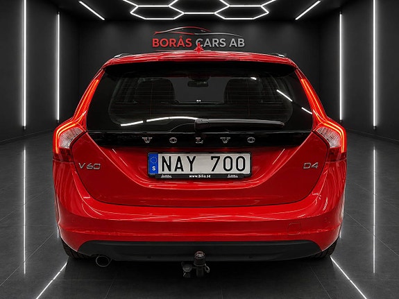 Volvo V60 4 of 12
