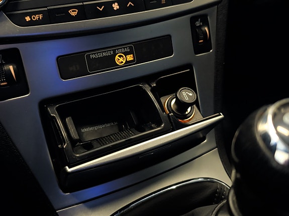 Toyota Avensis 24 of 30