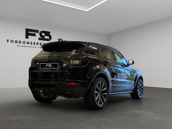 Land Rover Range Rover Evoque 3 of 5
