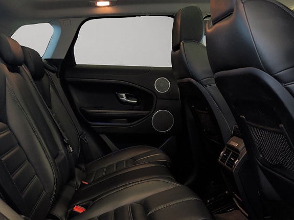 Land Rover Range Rover Evoque 13 of 30
