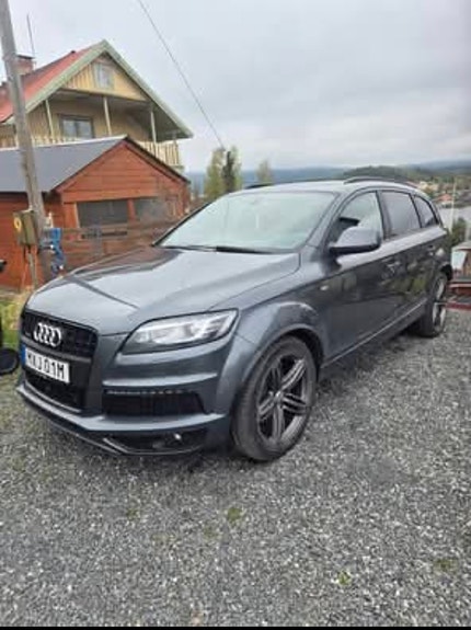 Audi Q7 3 of 7