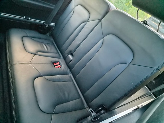 Audi Q7 6 of 9