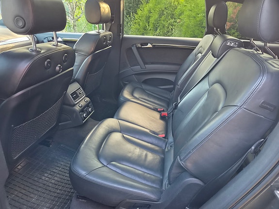 Audi Q7 5 of 9