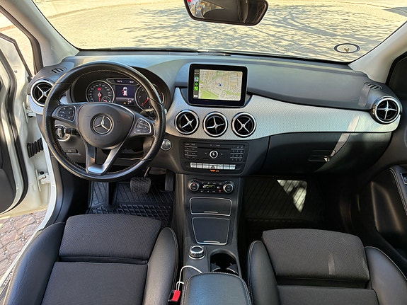 Mercedes-Benz B180 d 9 of 14