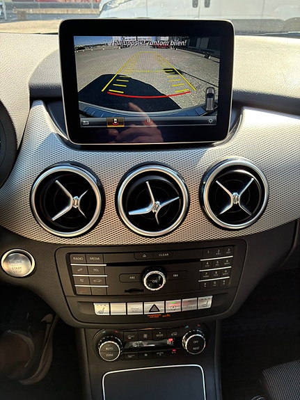 Mercedes-Benz B180 d 10 of 14