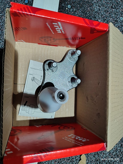 Product image 8 of 9