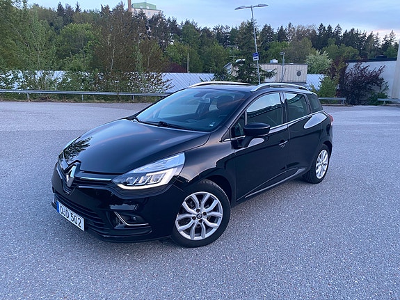 Renault Clio 2 of 5