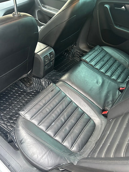 Volkswagen Passat 6 of 9