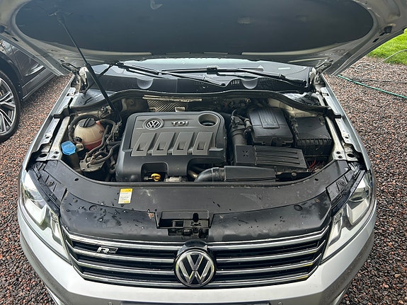 Volkswagen Passat 9 of 9