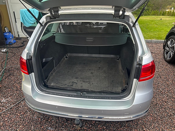 Volkswagen Passat 3 of 5