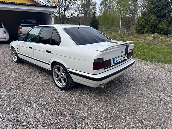 BMW 540i 5 of 5