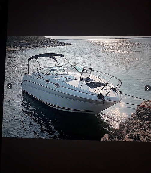 Sea Ray Sundancer 260, 2002, motor från 2014. 2 of 11
