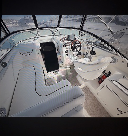 Sea Ray Sundancer 260, 2002, motor från 2014. 3 of 11