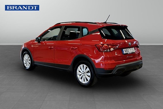 Seat Arona 2 of 9