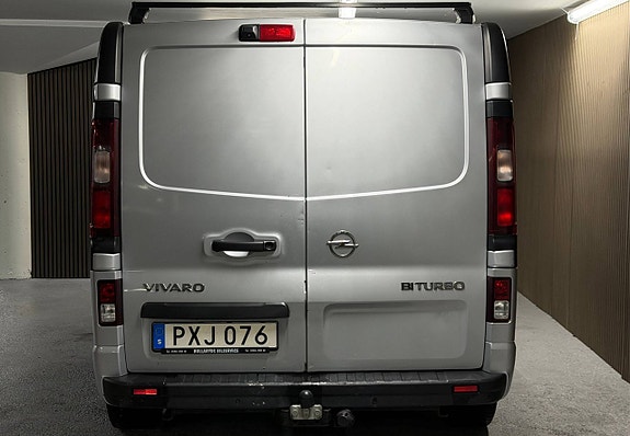 Opel Vivaro 6 of 13
