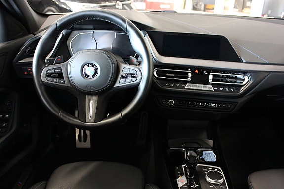 BMW M135i 18 of 22