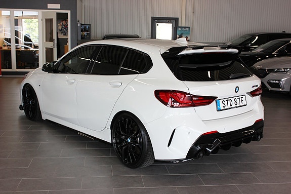 BMW M135i 12 of 22