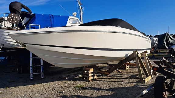 COBALT 200, 22 fot, bara 220 h, HÖSTFYND 17 of 29