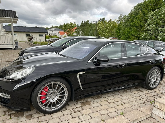 Porsche Panamera Turbo 6 of 19