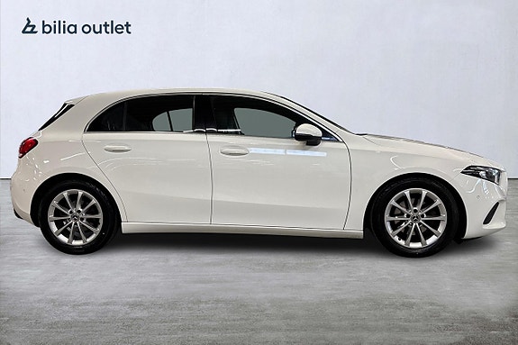 Mercedes-Benz A180 5 of 5