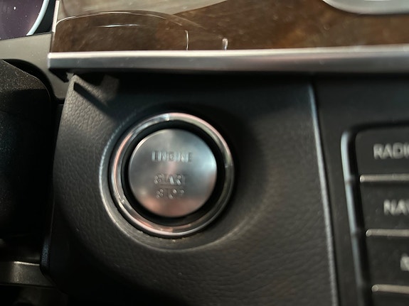 Mercedes-Benz E350 22 of 30