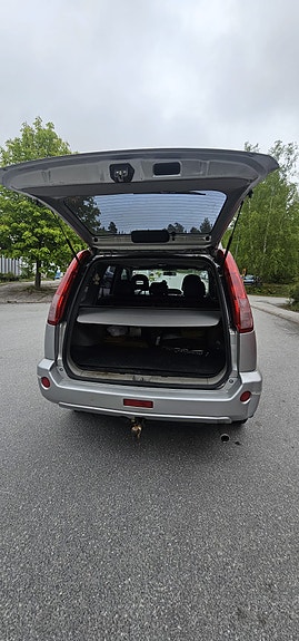 Nissan X-Trail 6 of 8