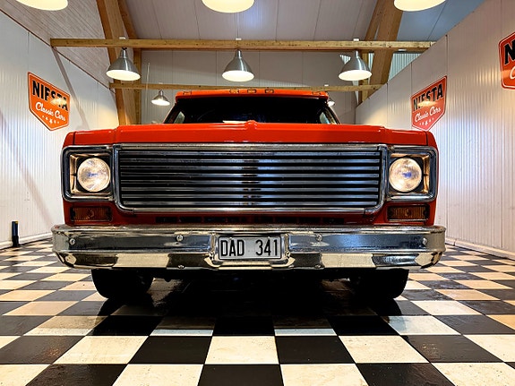 Chevrolet C10 Silverado 5 of 5