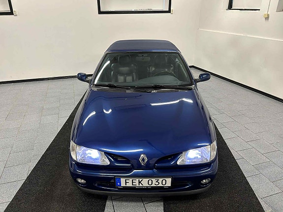 Renault Megane 11 of 18