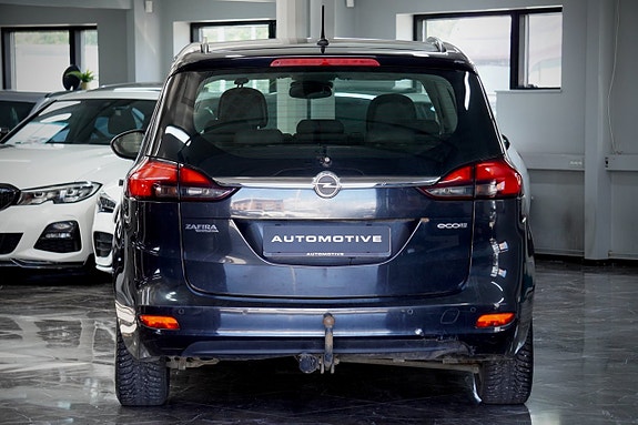 Opel Zafira Tourer 3 of 5