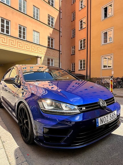 Volkswagen Golf VII 11 of 17