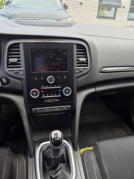 Renault Megane IV 5 of 5