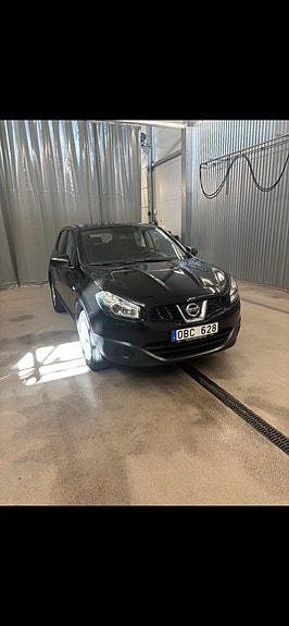 Nissan Qashqai 2 of 8