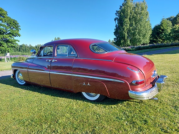 Mercury Sport 2 of 8