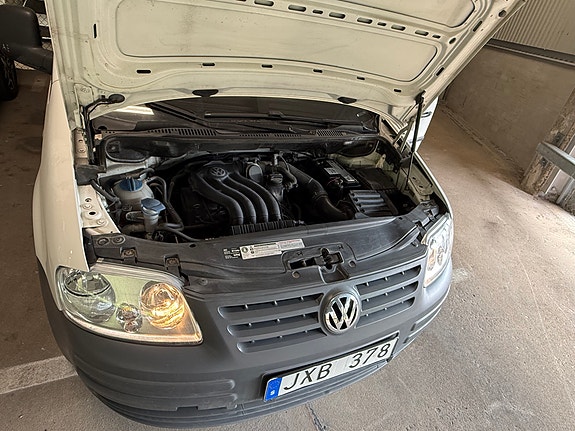 Volkswagen Caddy 8 of 11