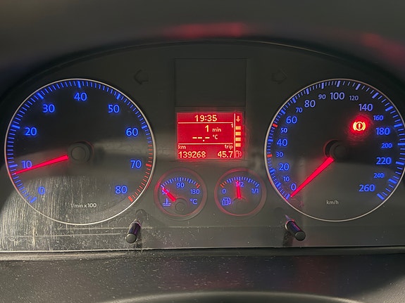 Volkswagen Caddy 11 of 11