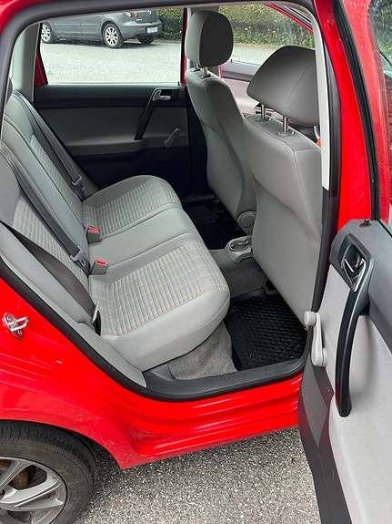 Volkswagen Polo 5 of 5
