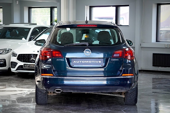 Opel Astra 5 of 5