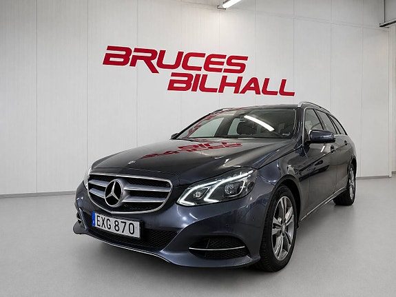 Mercedes-Benz E220 2 of 11