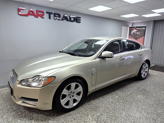 Jaguar XF 2 of 30