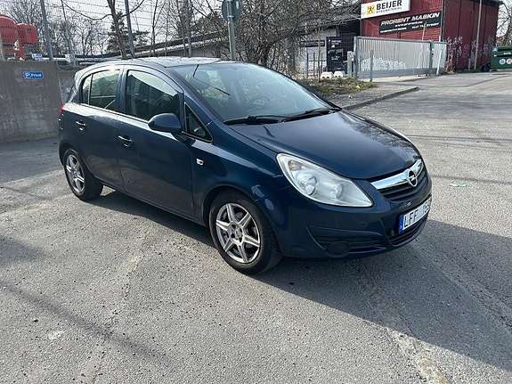 Opel Corsa 10 of 15