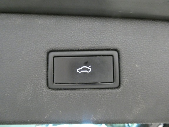 Volkswagen Tiguan 19 of 21