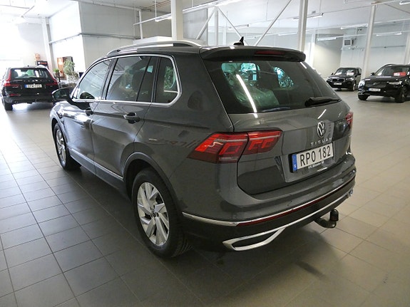 Volkswagen Tiguan 6 of 21