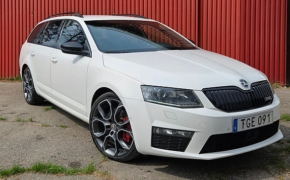 Skoda Octavia 3 of 5