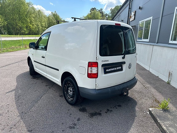 Volkswagen Caddy 4 of 5