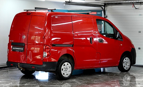 Nissan NV200 5 of 5