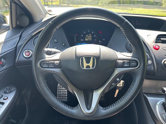 Honda Civic 16 of 21