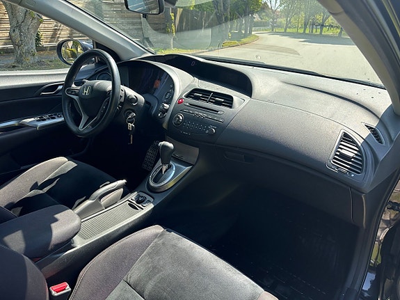 Honda Civic 14 of 21