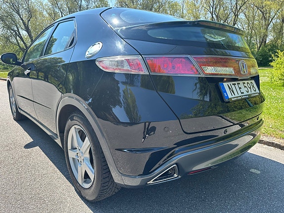 Honda Civic 3 of 5