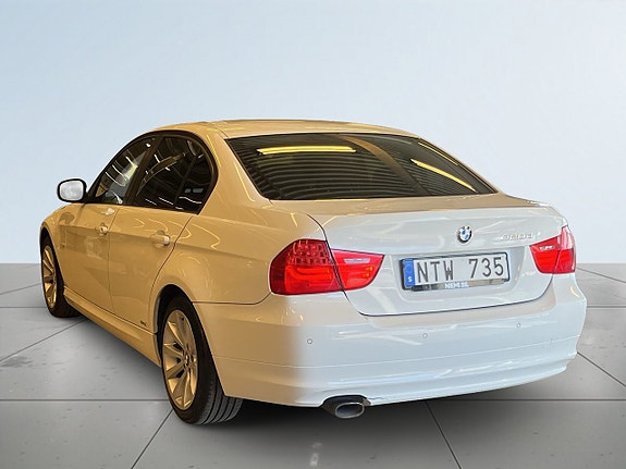 BMW 320d 5 of 5